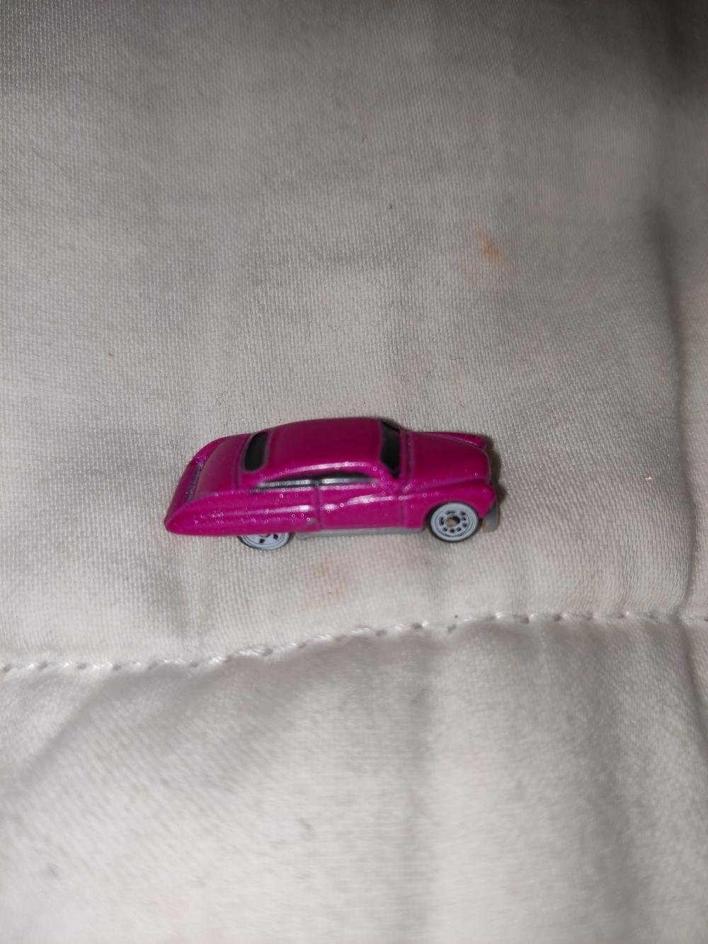 2017 World's Smallest Hot Wheels Purple Passion micro car